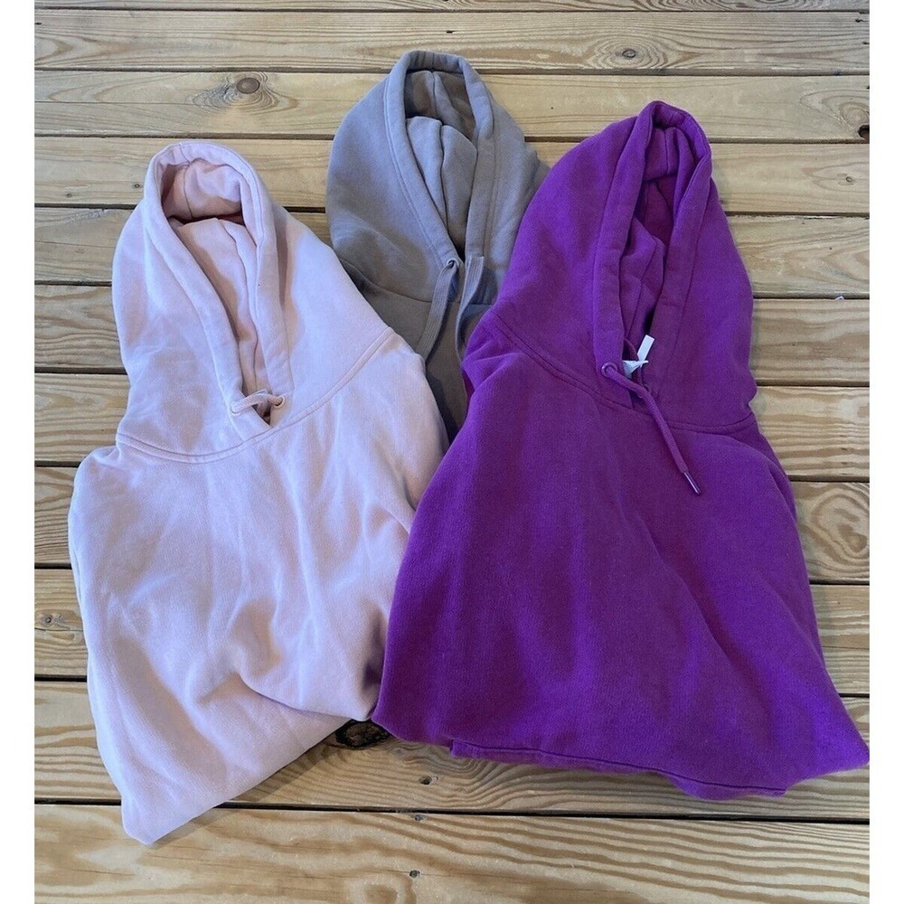 Twik Par Simons Lot of 3 Hoodie Sweatshirt Size Medium Women’s Tan Pink Purple